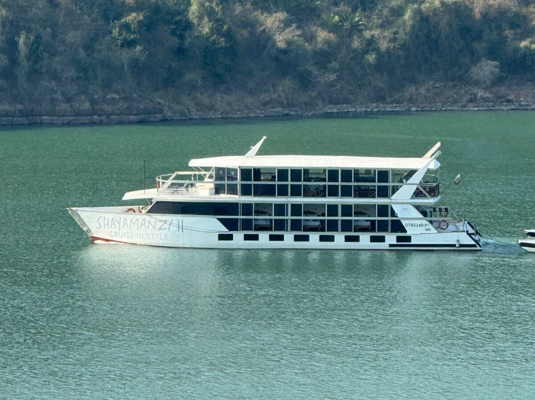 Shayamanzi Luxury Houseboats-Jozini必去景点