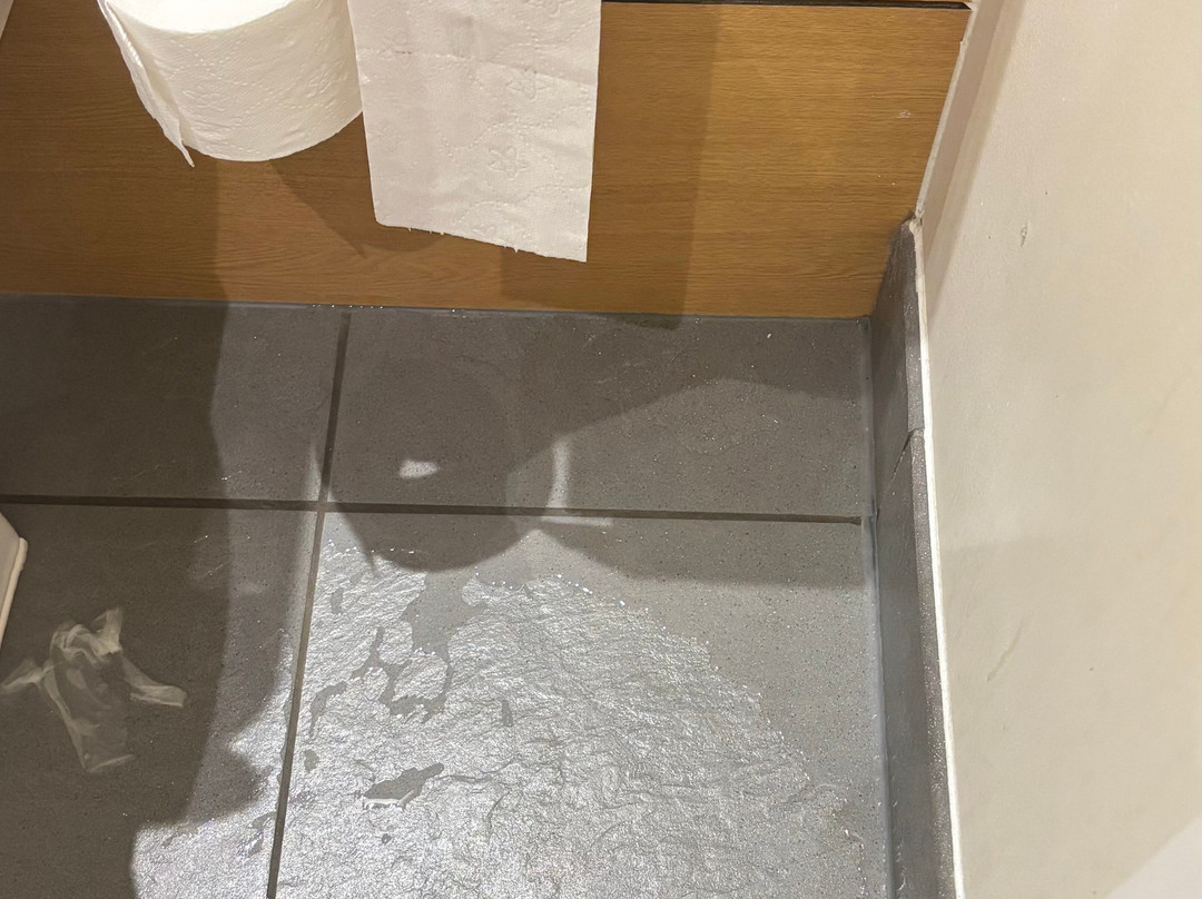德威尔柯茨窝尔山水上乐园酒店主图