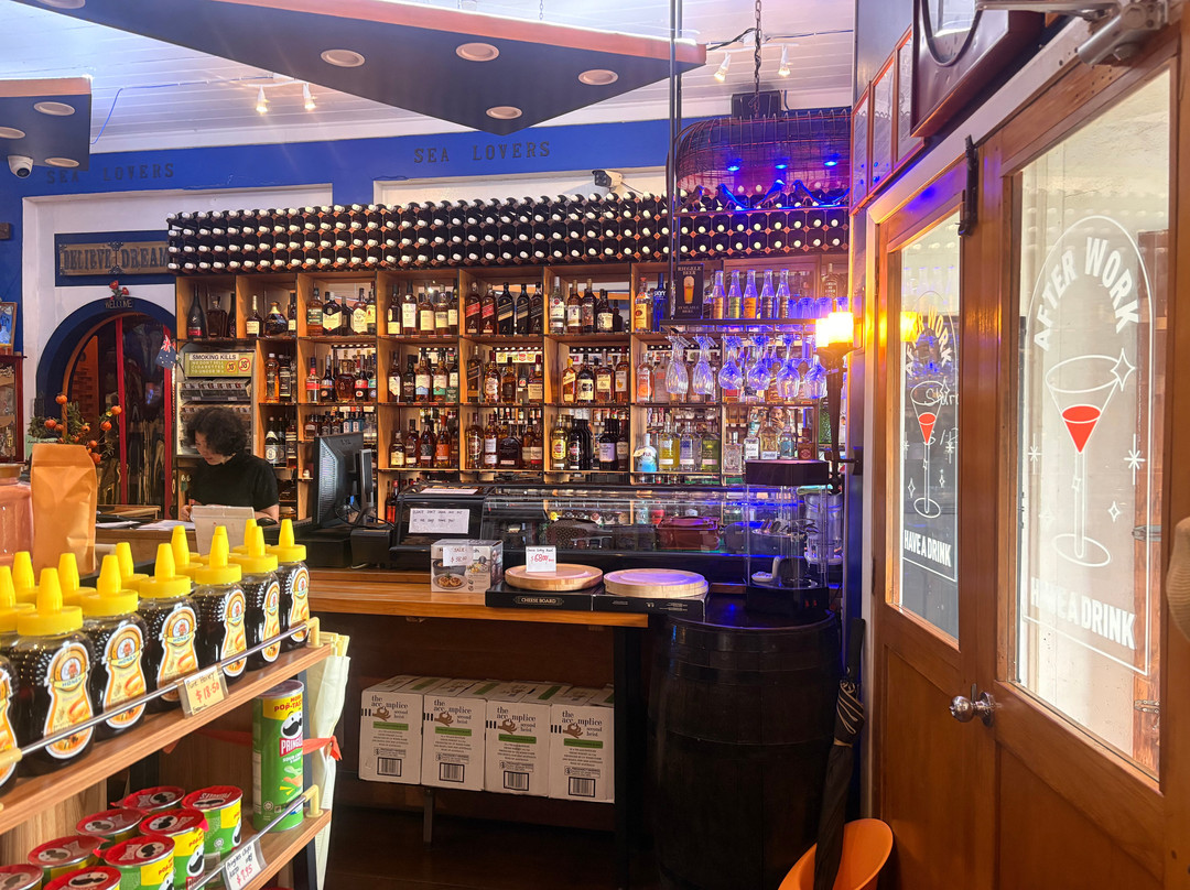 Sea Lovers Wines & Spirits