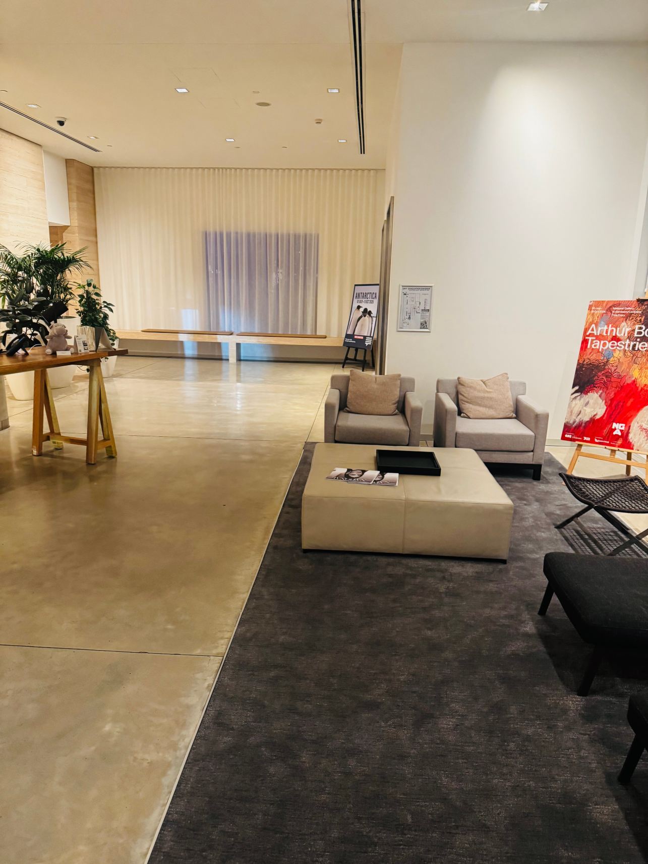 堪培拉小国度酒店-旅行者