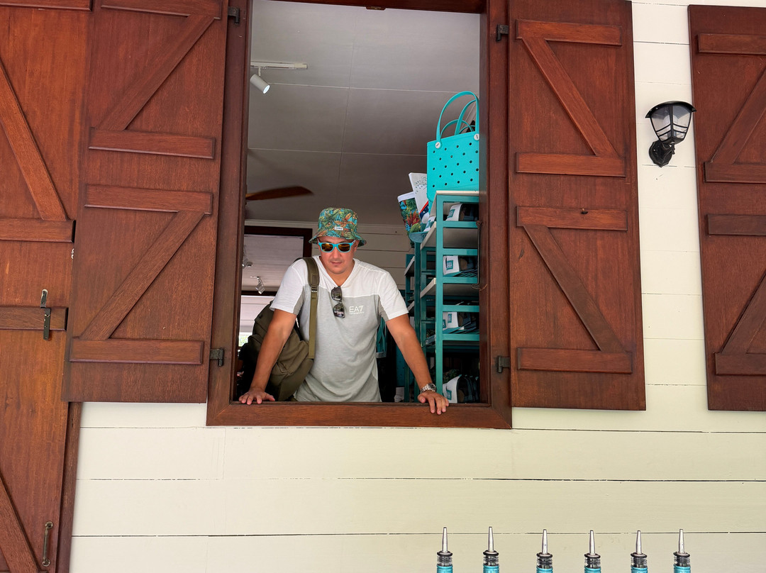 Takamaka Rum Distillery-Pointe Au Sel必去景点