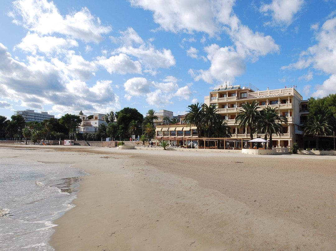 贝尼卡西姆酒店住宿-Voramar Hotel