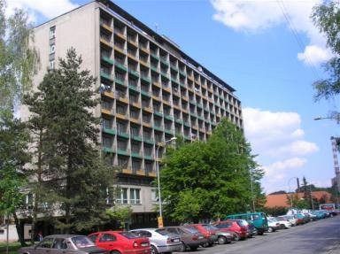 Hotelovy dum Paskov a Permon