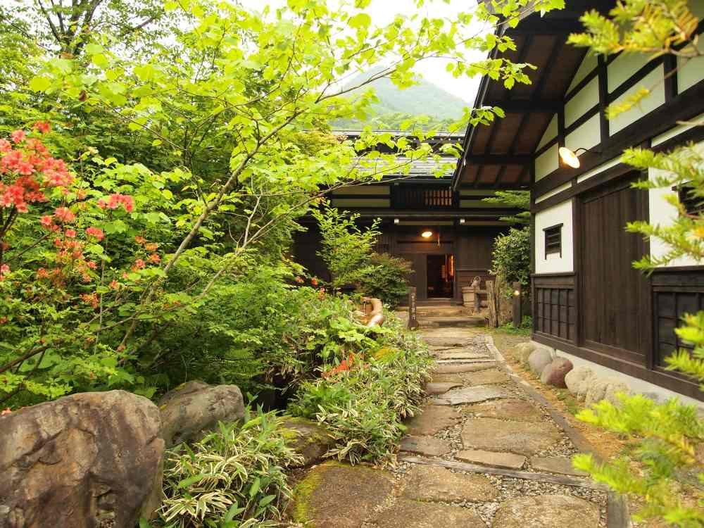 山里之庵 草円日式旅馆