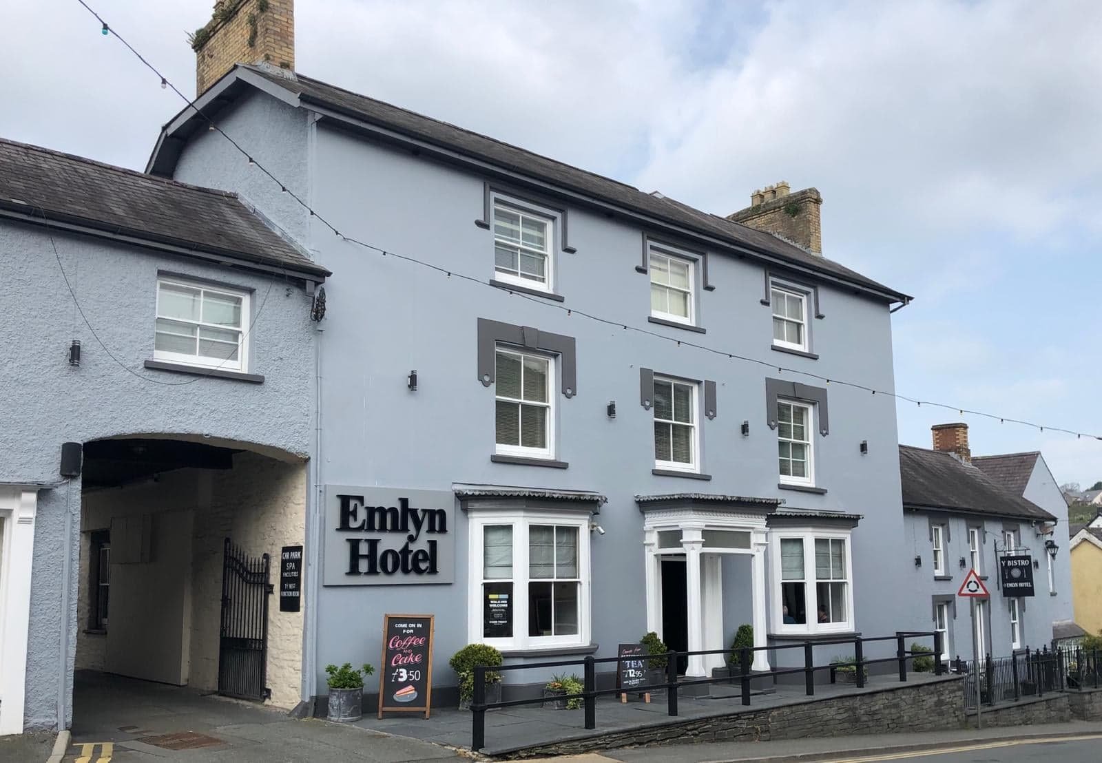 Emlyn Hotel-官方