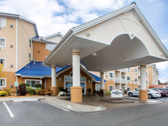 蓝绿奥德赛戴尔斯度假酒店