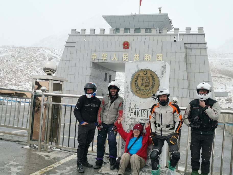 World Travel and Tours