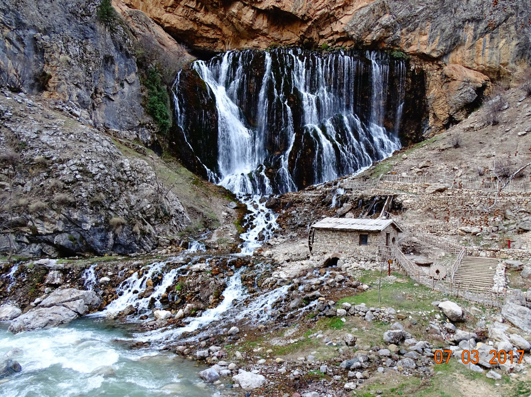 Kapuzbasi Selaleleri景点图片