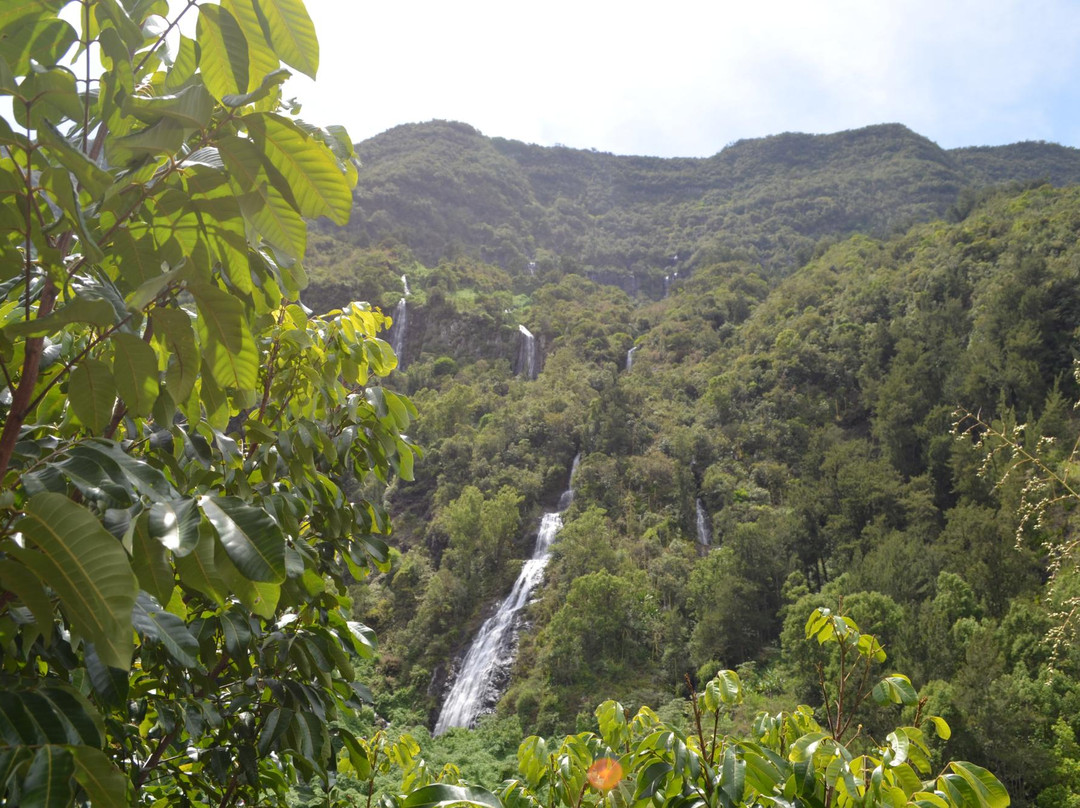 Cascade du Voile de la Mariée景点图片