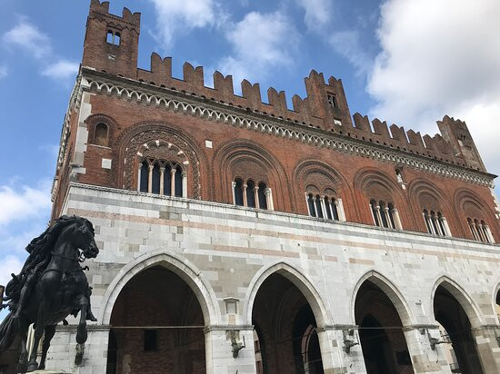 Palazzo Gotico景点图片