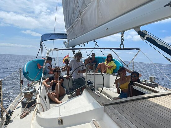 SV Niobe Sailboat Charter-Colonia de Sant Jordi必去景点