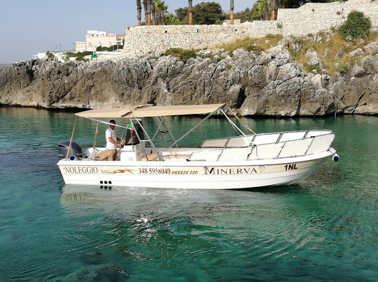 Minerva Noleggio-Castro必去景点