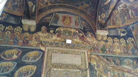 Cozia Monastery景点图片