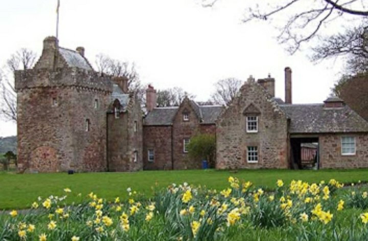 Hunterston Castle景点图片