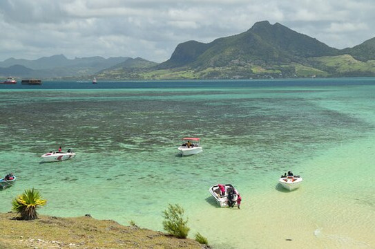 Club Med爱必浓度假村主图