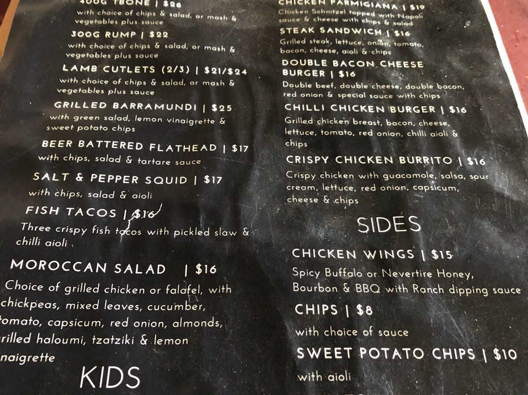 Nevertire Hotel主图