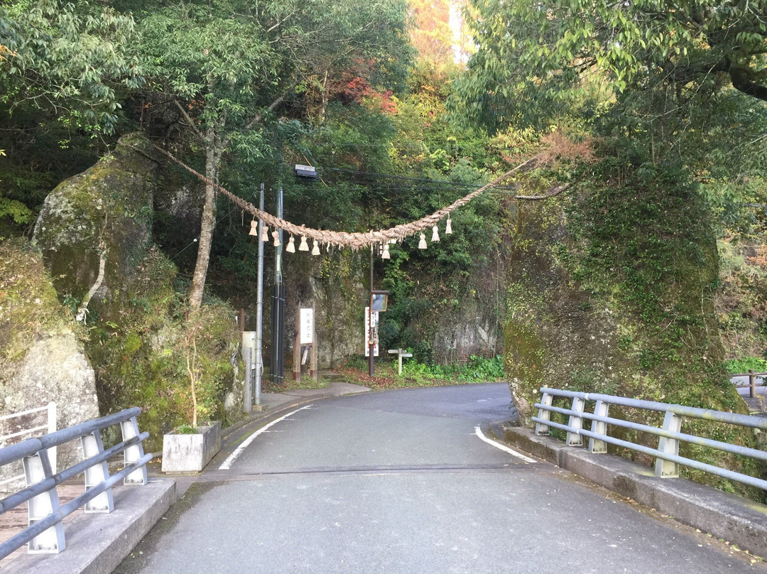 Mamihara Bridge景点图片