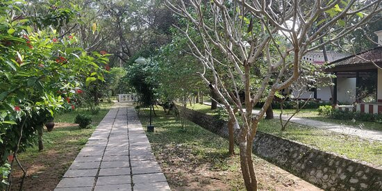 Mantra Koodam, CGH Earth主图