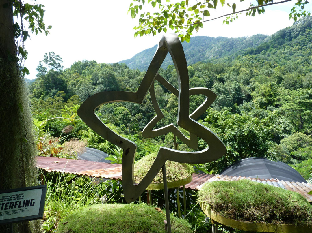 Kampong Terang旅游景点-Art and Garden