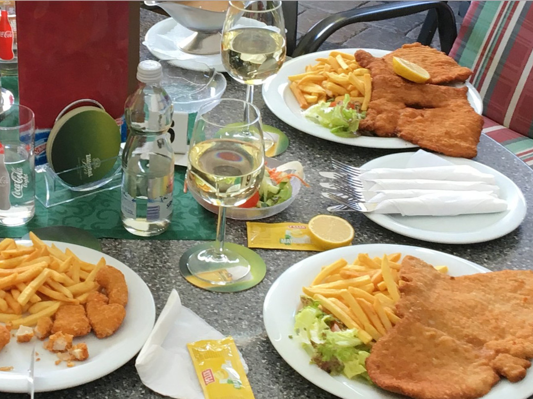 Rosi's Schnitzlhutte Sportalm