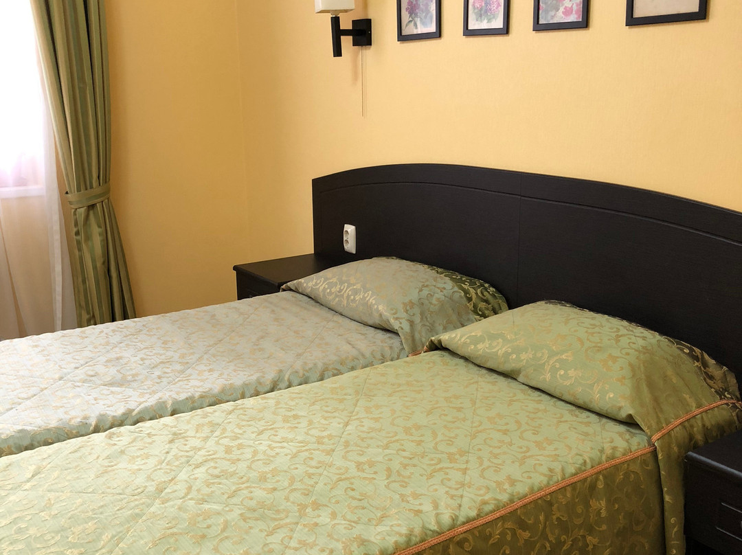 Platan Guest House