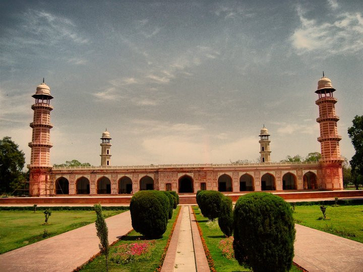Jehangir's Tomb & Kamran's Baradari Pavilion景点图片