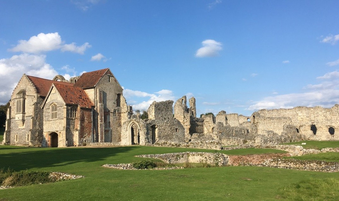 Castle Acre Priory景点图片