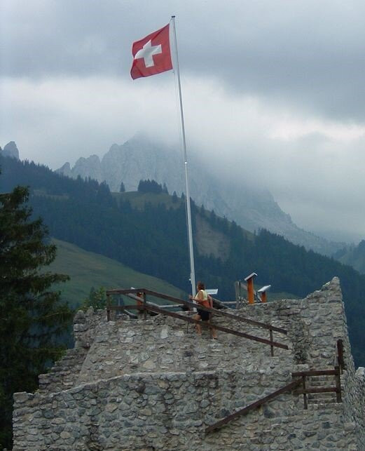 Burgruine Bellegarde - Ruine Bellegarde景点图片