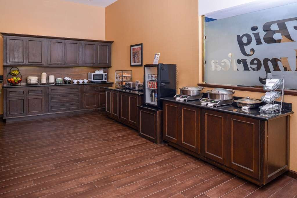 贝斯特韦斯特普拉斯大美国酒店主图