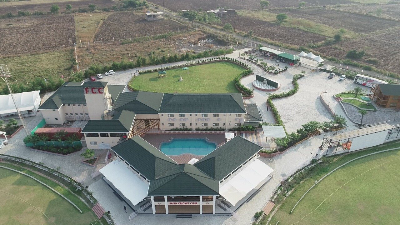 Faith Cricket Club & Resort-浴室