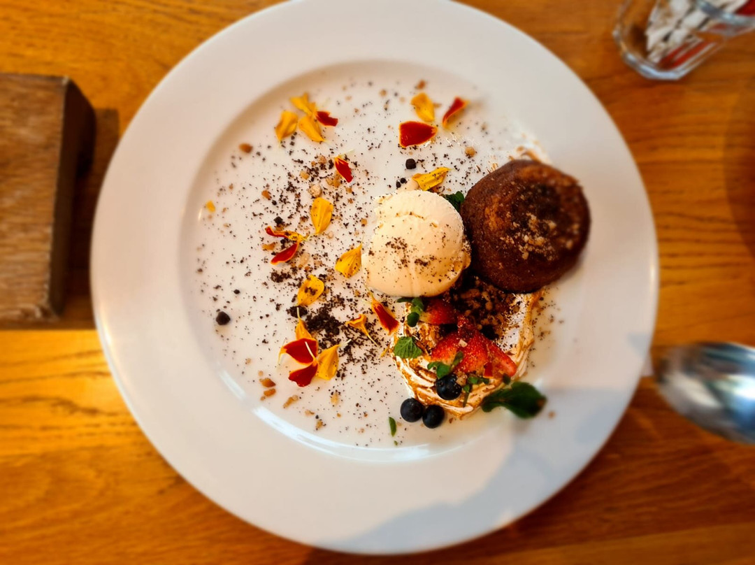 乔治餐馆和美食-The Fat Fish