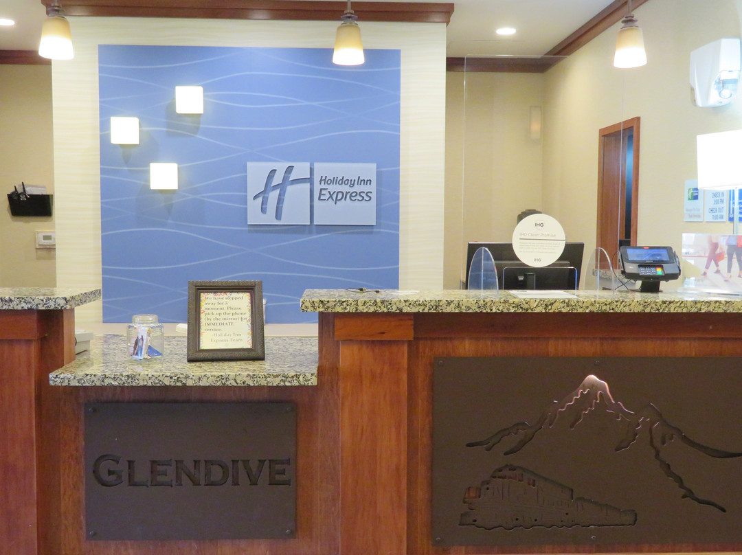 Holiday Inn Express & Suites Glendive By IHG主图