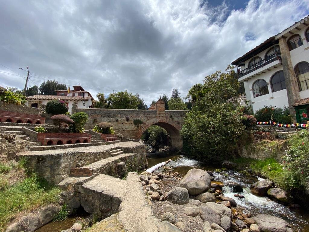 Puente Real De Calicanto-Mongui必去景点
