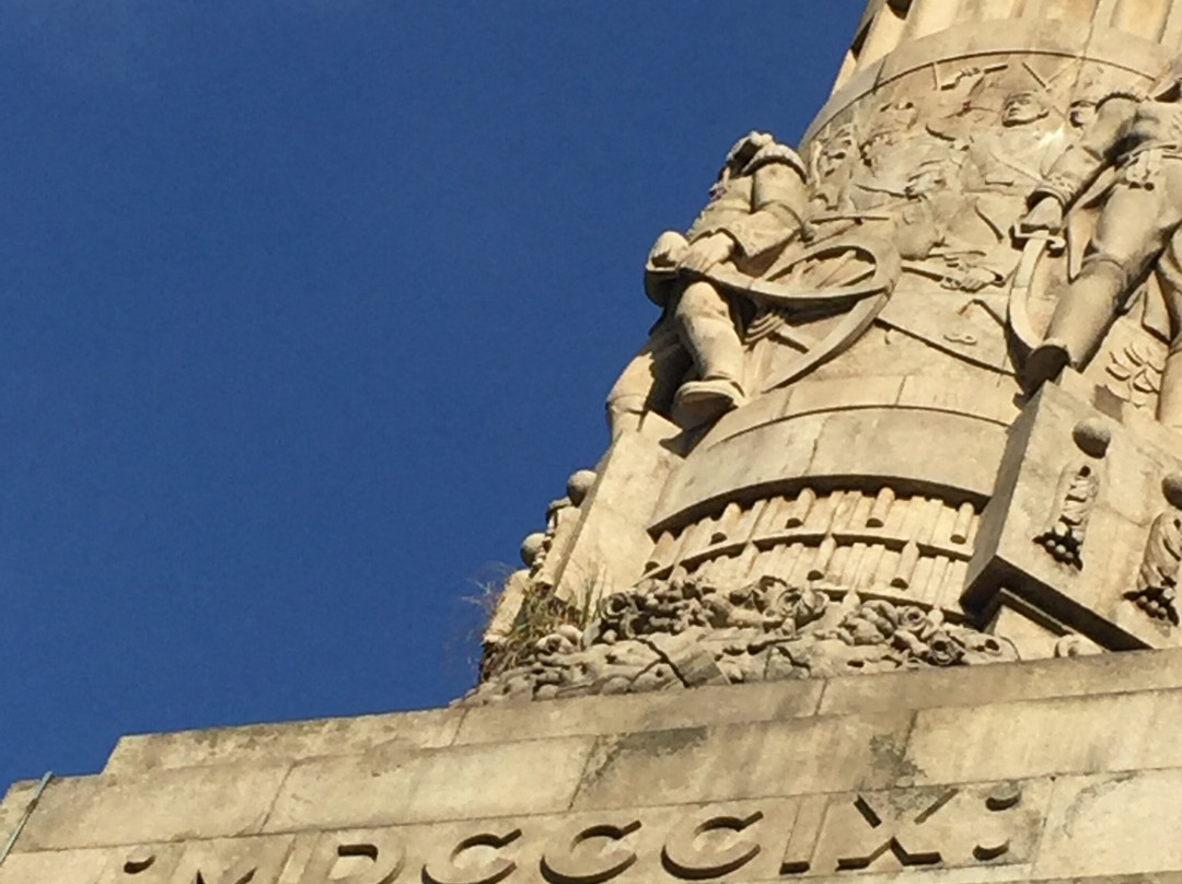 Rotunda da boavista-波尔图必去景点