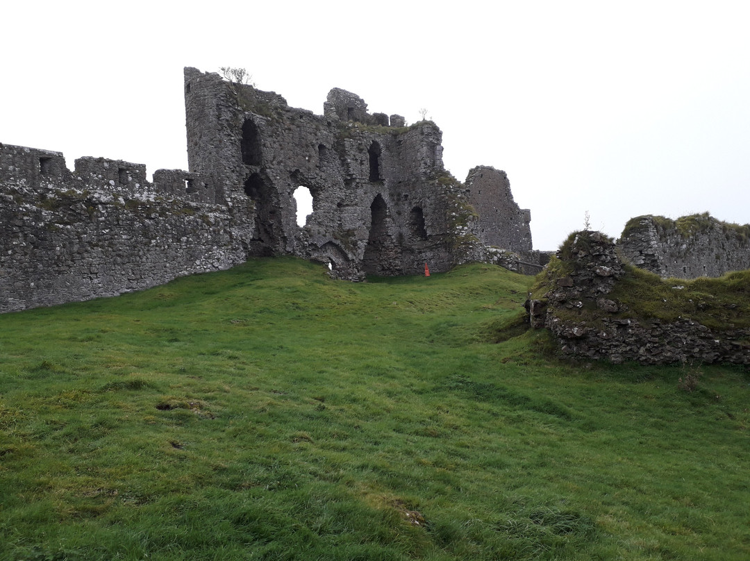 Castle Roche-Dundalk必去景点