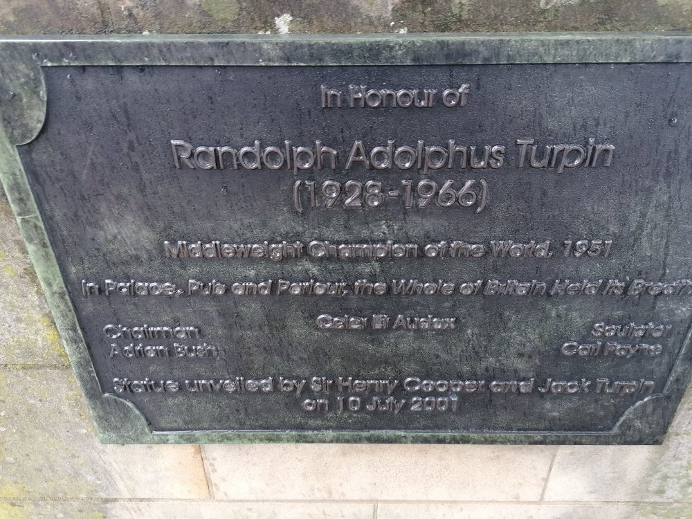Randolph Turpin Statue景点图片