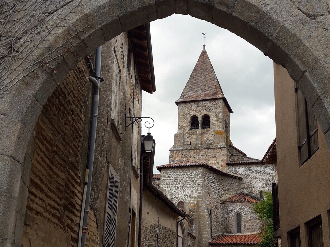 Chateau-prieure de Pommiers景点图片