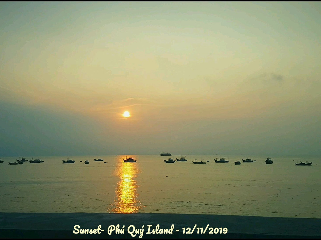 Phu Quy Island景点图片