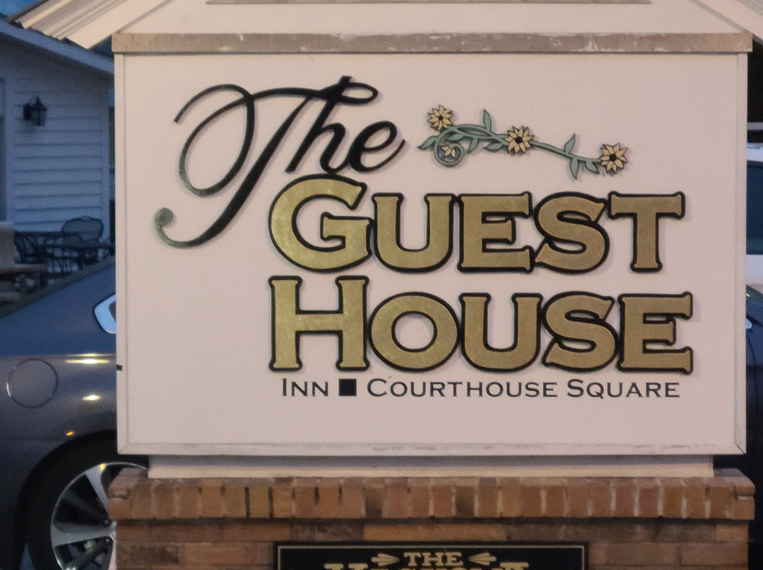 The Guest House Inn on Courthouse Square主图