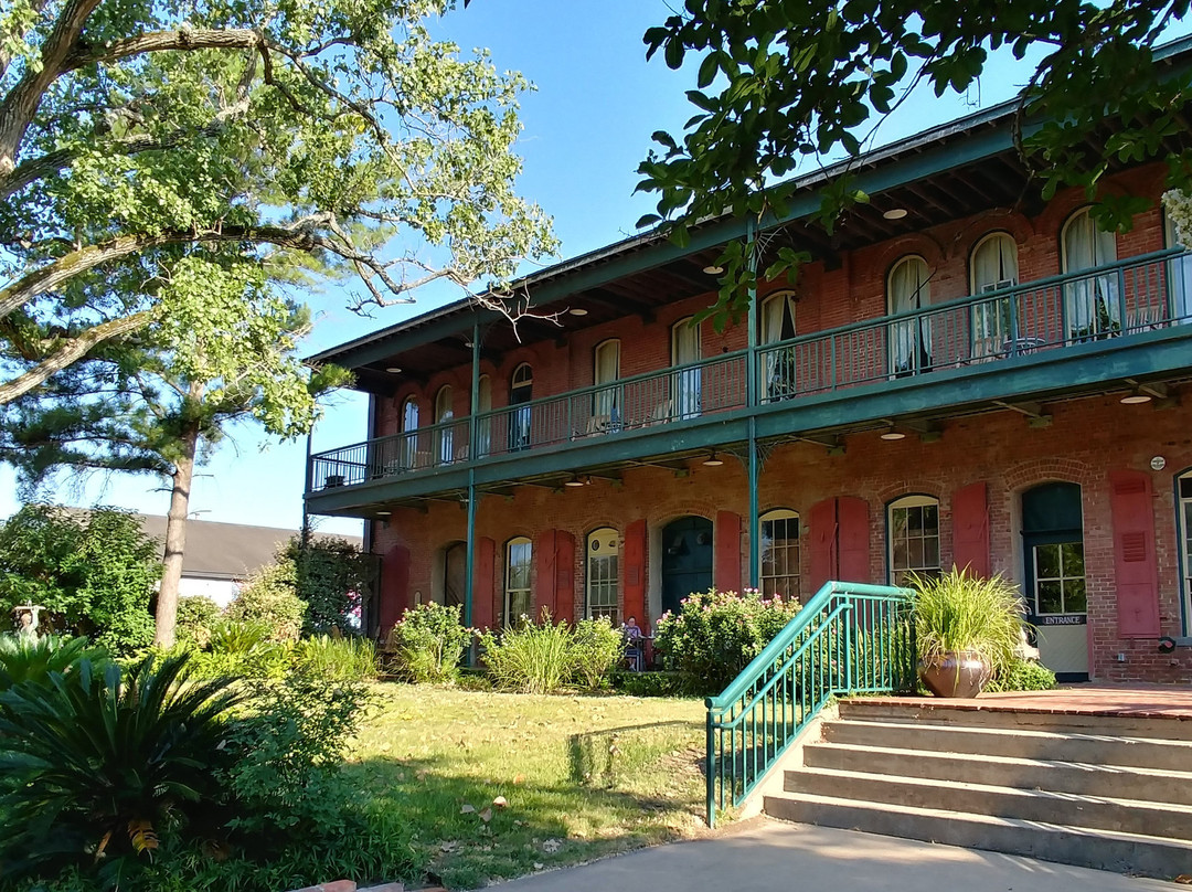 Ant Street Inn主图