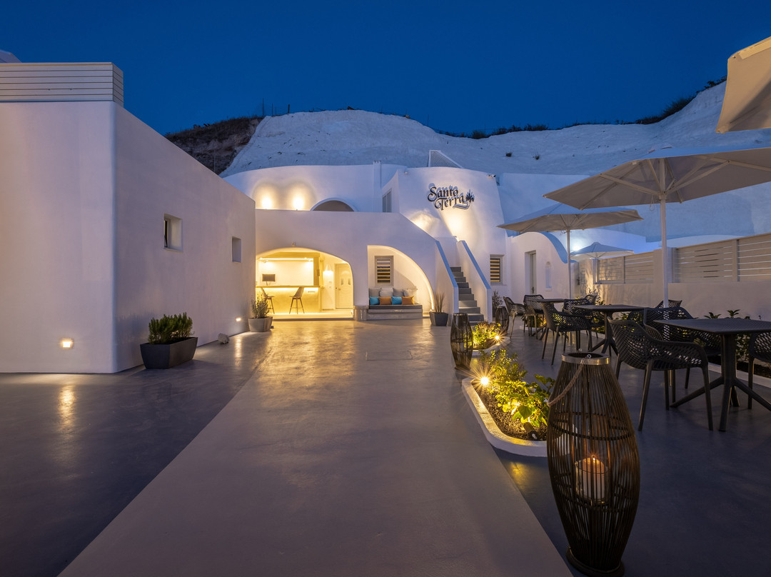 Karterados酒店住宿-Santoterra Antigua Suites