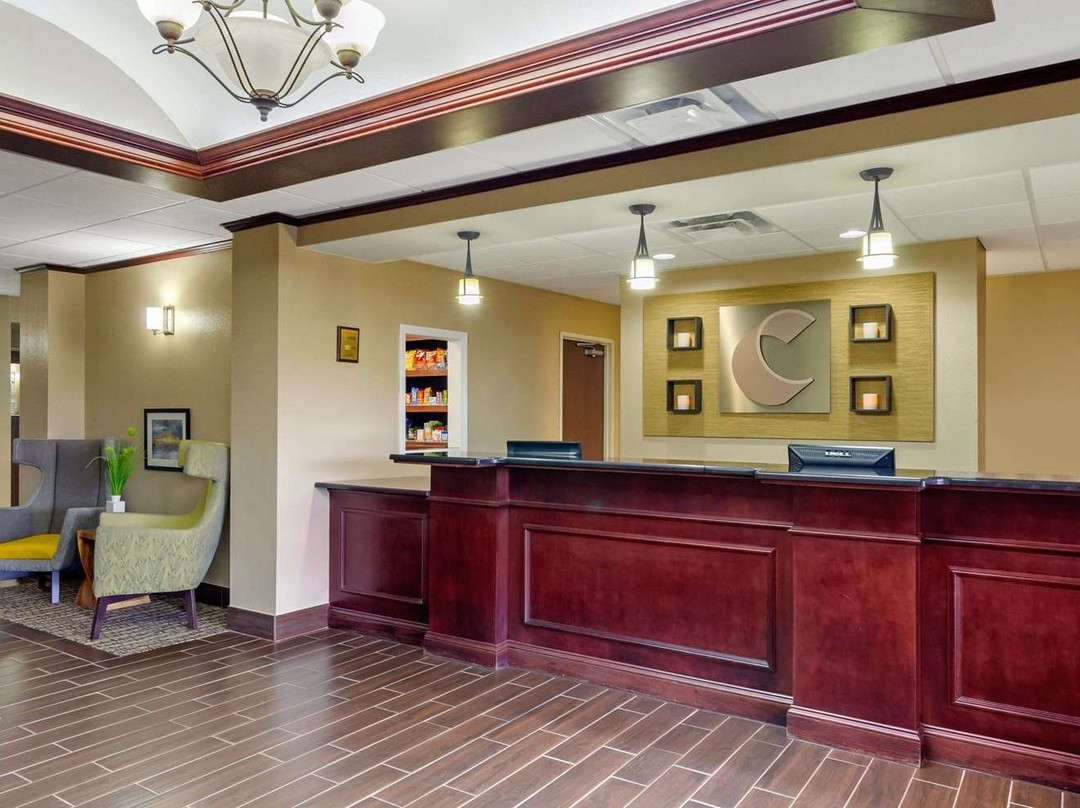 Comfort Suites主图