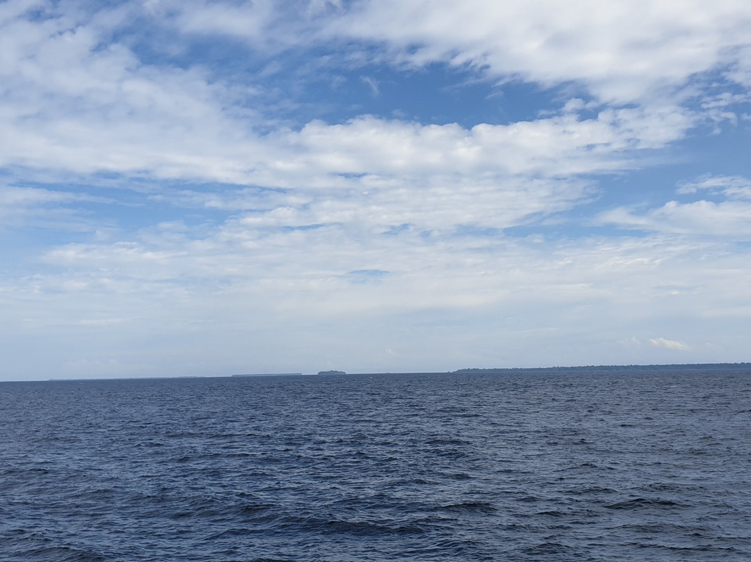 Anggaduber Beach-Biak必去景点