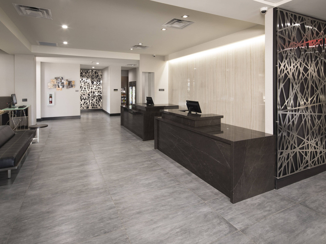 Residence Inn Tulsa Downtown主图