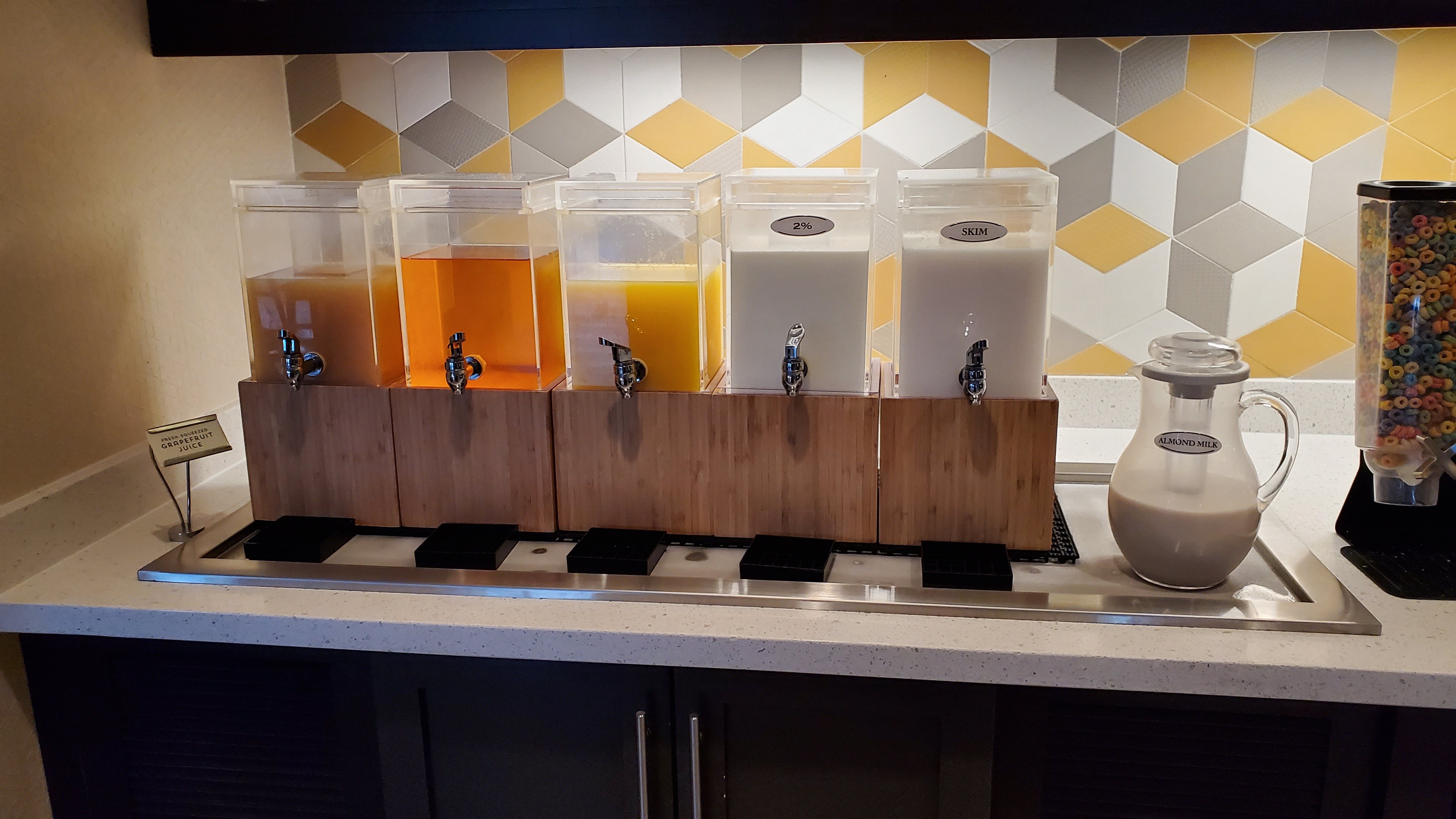 Hyatt Place Vacaville-餐饮