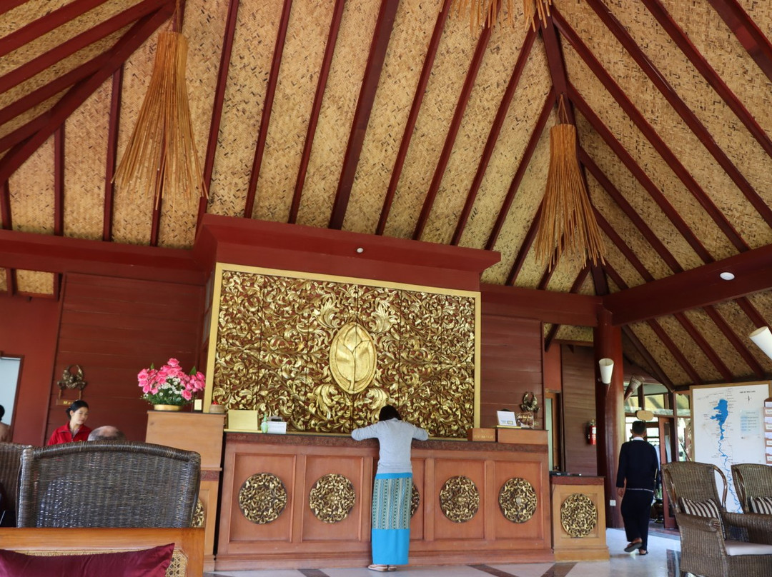 茵莱湖莲花Spa度假酒店主图