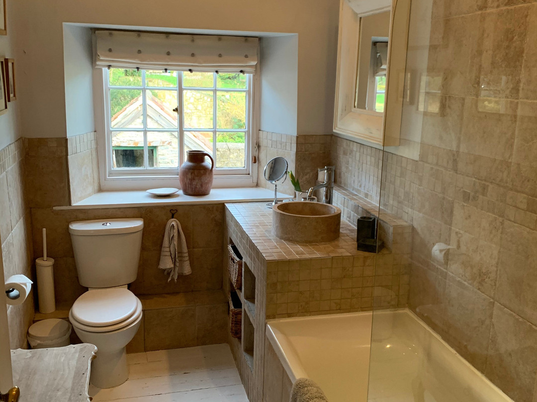 Roundhill Farmhouse