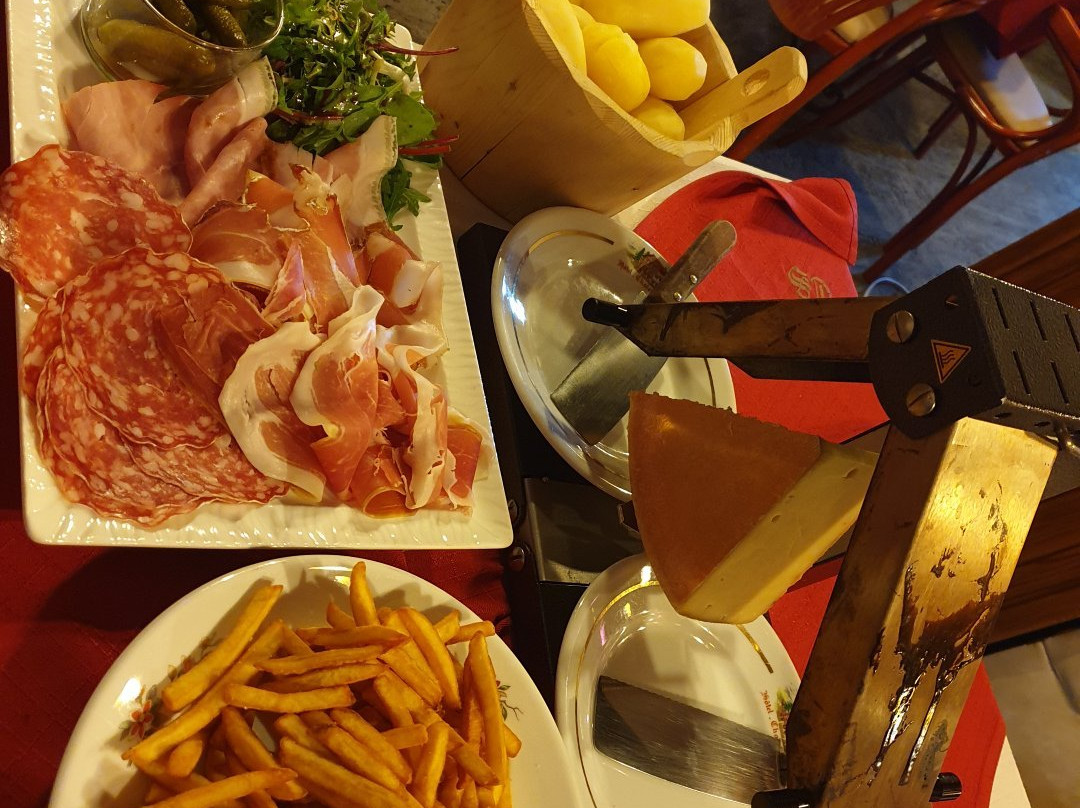 Le Chalet Suisse主图