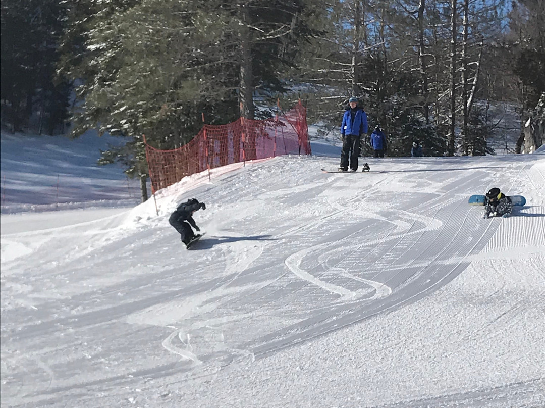 Station de sports Mont-Avalanche景点图片