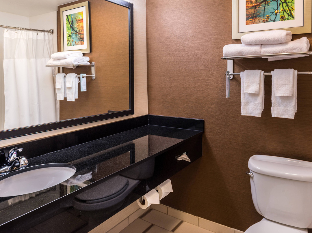 奥利安江山旅馆&套房酒店主图